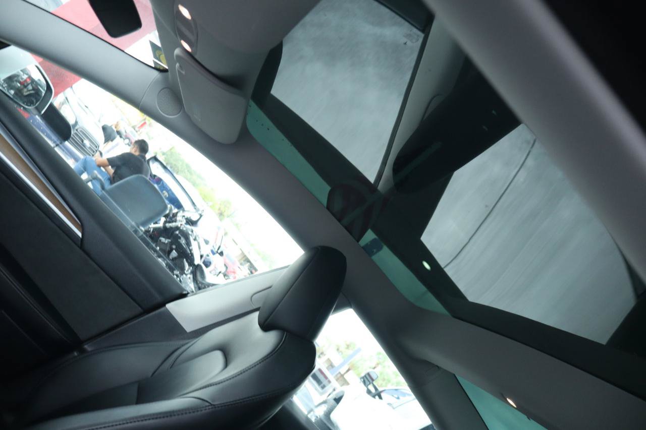 Used 2023 Tesla Model 3 Standard Range RWD image 18