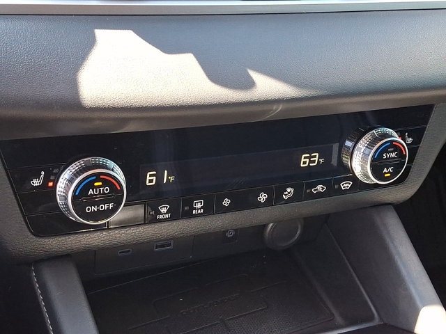 Used 2024 Mitsubishi Outlander SE AWD/4WD image 15