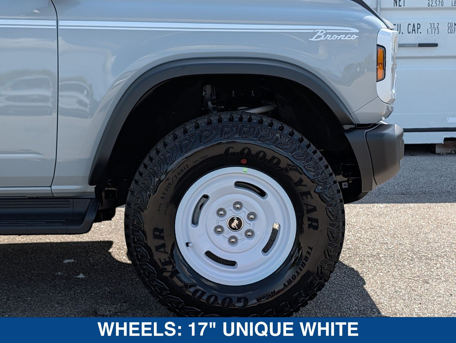 New 2026 Ford Bronco Heritage Edition AWD/4WD image 13