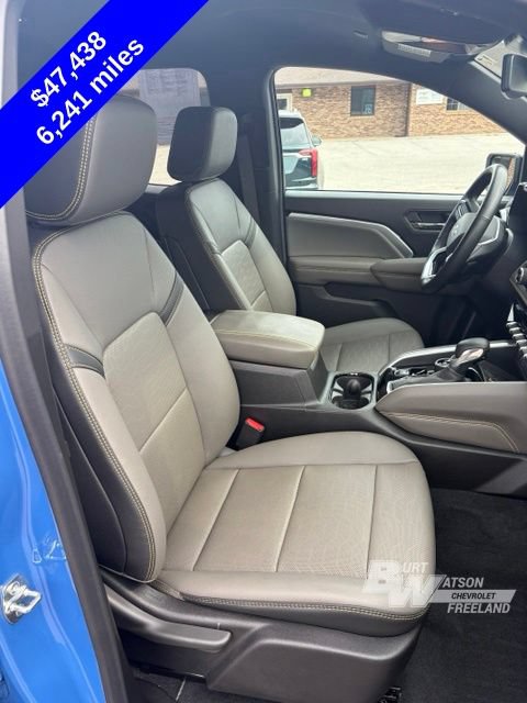 Used 2025 Chevrolet Colorado ZR2 w/ Technology Package AWD/4WD image 33