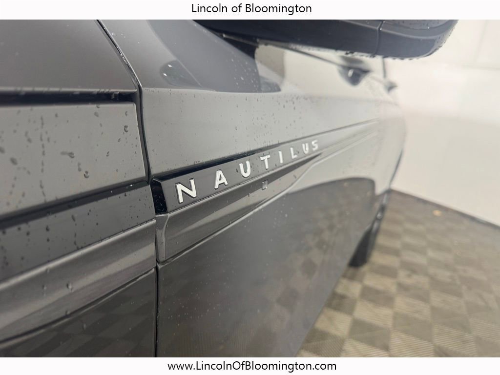 New 2024 Lincoln Nautilus Black Label w/ Jet Appearance Package (87T) image 16