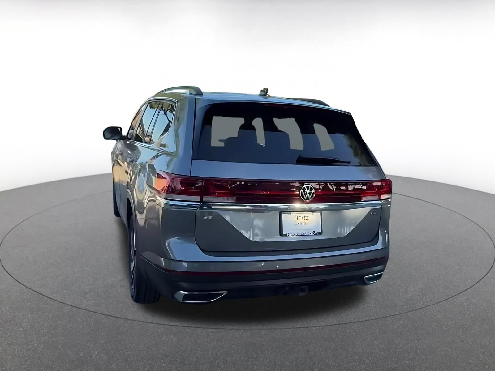 Used 2025 Volkswagen Atlas SE AWD/4WD image 10