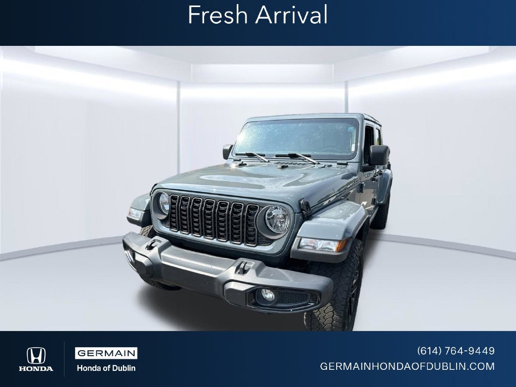 Used 2024 Jeep Gladiator Sport