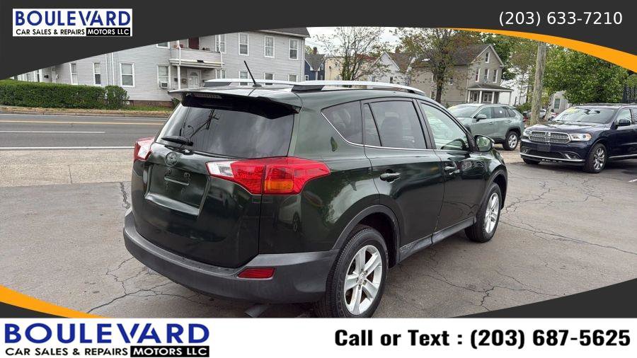 Used 2013 Toyota RAV4 XLE AWD/4WD image 7
