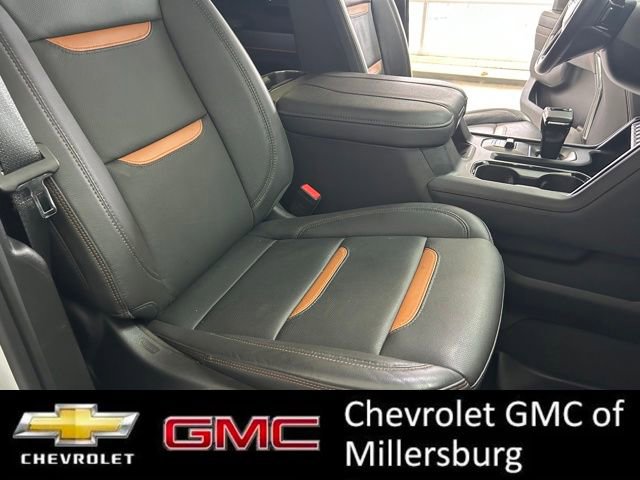 Used 2024 GMC Sierra 1500 AT4 w/ AT4 Premium Package AWD/4WD image 28