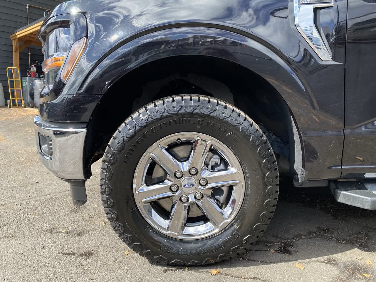 Used 2025 Ford F150 XLT AWD/4WD image 11
