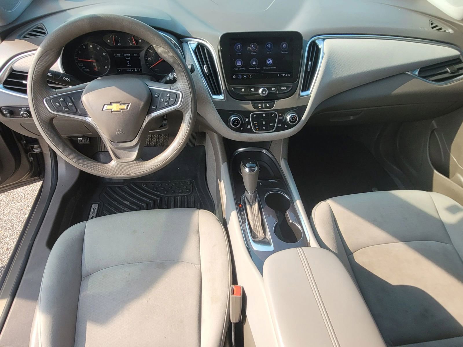 Used 2020 Chevrolet Malibu LT image 12