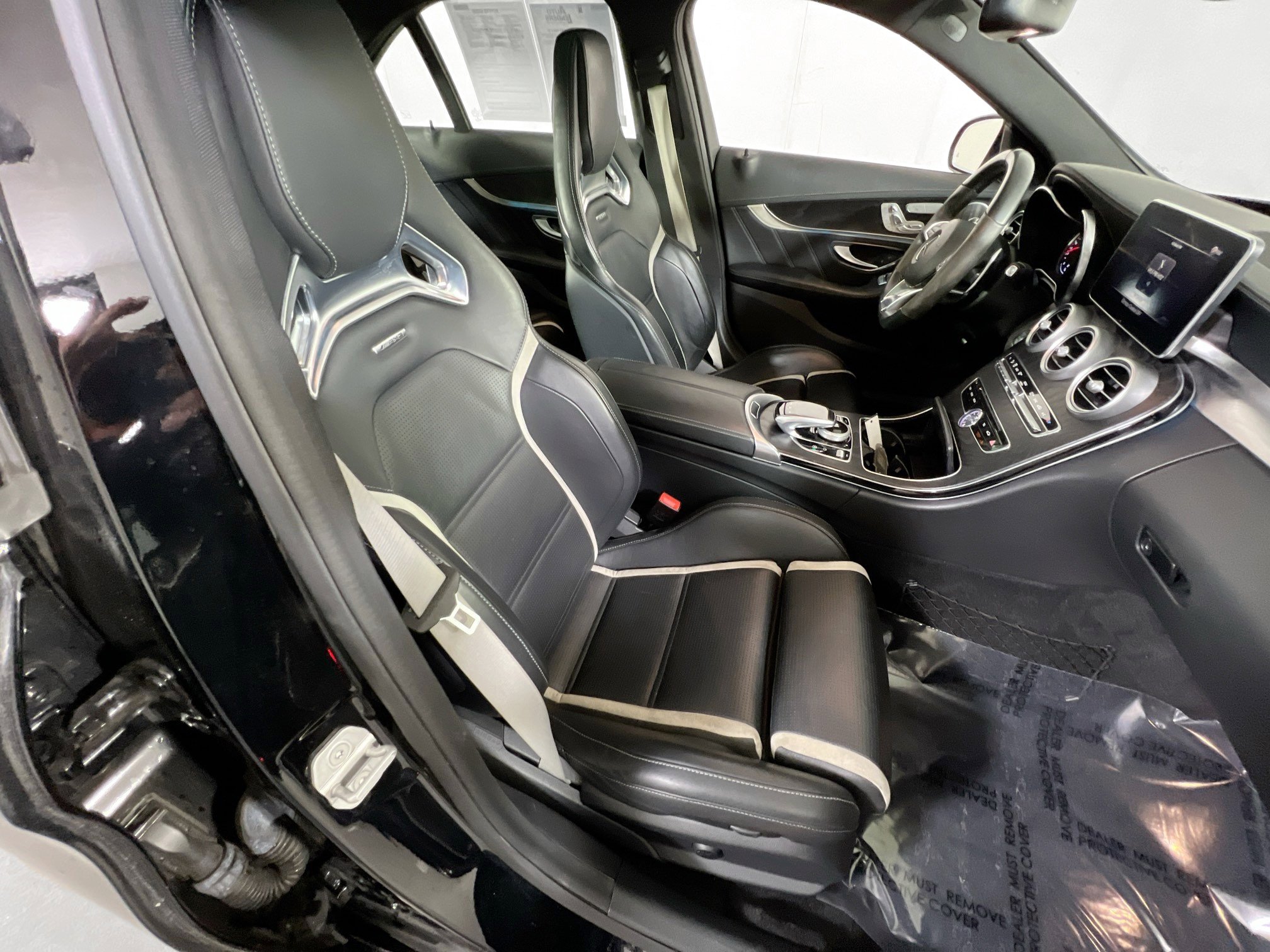 Used 2016 Mercedes-Benz C 63 AMG S image 27