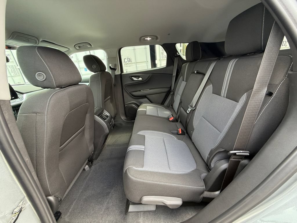New 2026 Chevrolet Blazer LT w/ Convenience Package FWD image 26