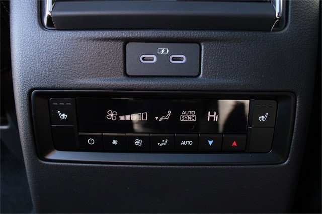 Certified 2025 MAZDA CX-90 3.3 Turbo S w/ Premium Package image 51