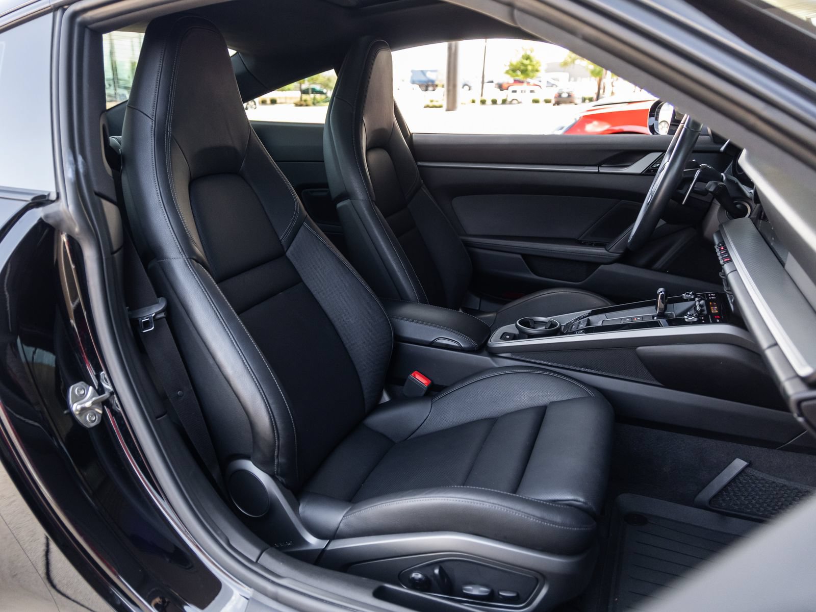 Certified 2021 Porsche 911 Carrera RWD image 36