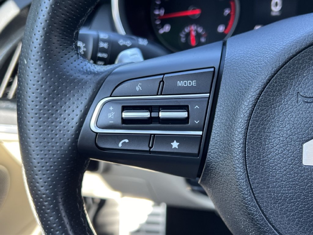 Used 2023 Kia Stinger GT-Line w/ Sun & Sound Package AWD/4WD image 21