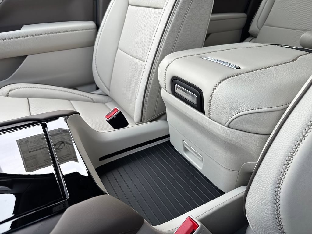 New 2026 GMC Yukon XL Denali AWD/4WD image 51