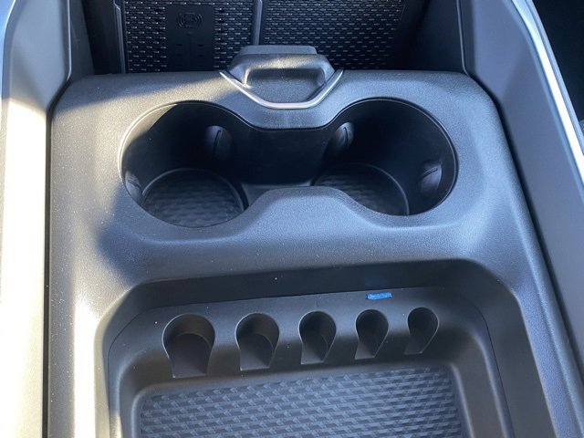 New 2026 RAM 1500 4x4 Crew Cab image 25