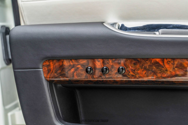 Used 2015 Rolls-Royce Ghost image 70