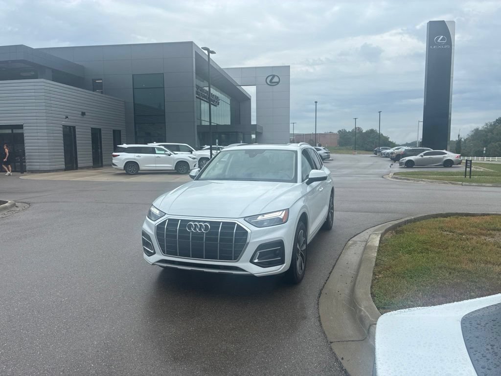 Used 2021 Audi Q5 2.0T Premium Plus AWD/4WD image 3