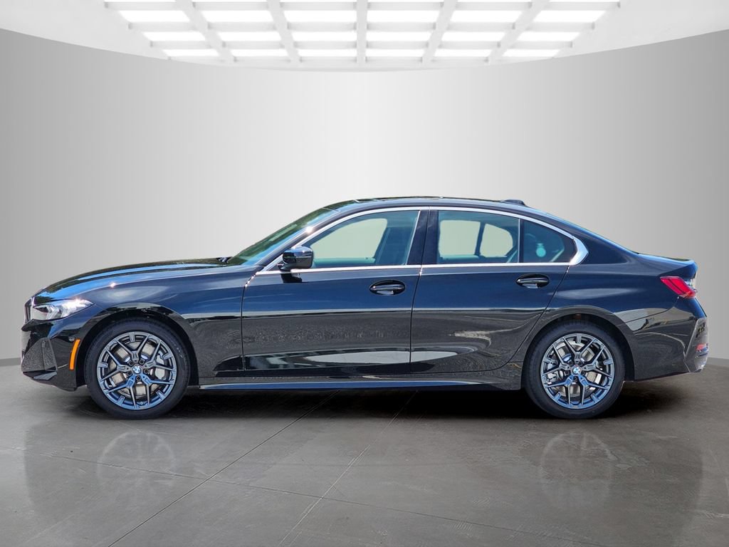 New 2026 BMW 330i Sedan RWD image 3