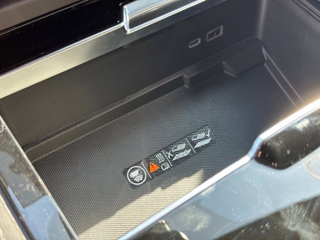 New 2026 GMC Yukon AT4 Ultimate AWD/4WD image 33