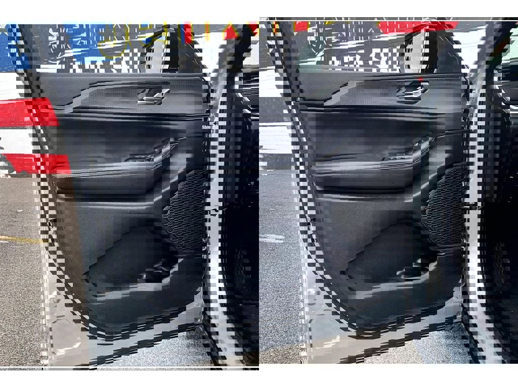 Used 2024 Jeep Grand Cherokee L Laredo image 19