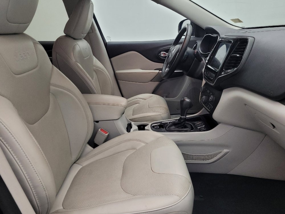 Used 2019 Jeep Cherokee Limited image 21