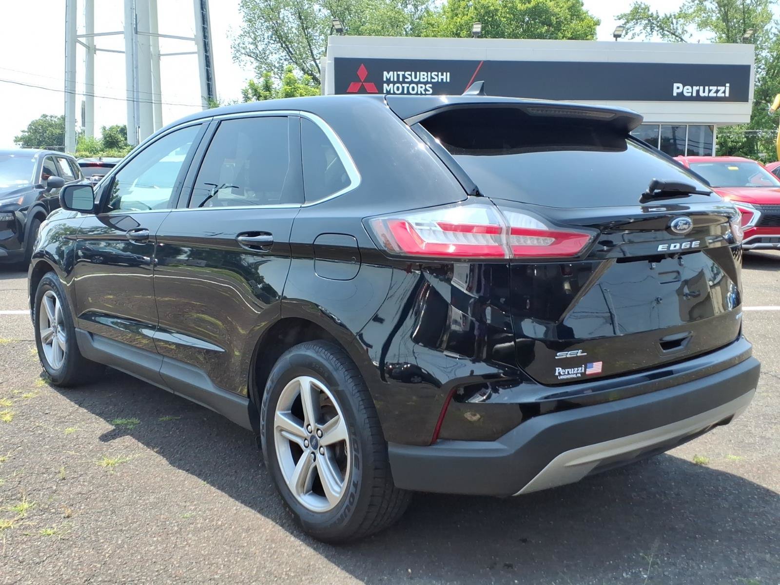 Used 2022 Ford Edge SEL w/ Convenience Package AWD/4WD image 6