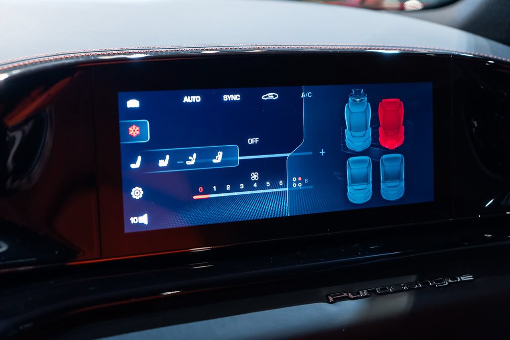 Certified 2025 Ferrari Purosangue AWD/4WD image 34