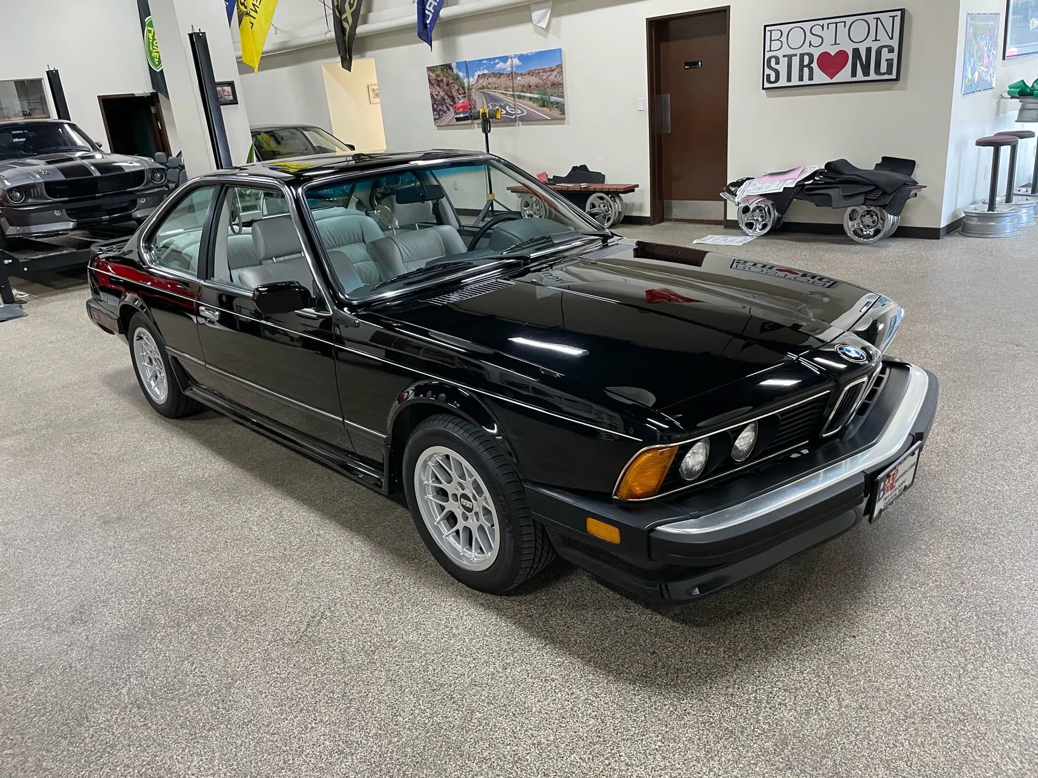 Used 1987 BMW 635CSi Coupe RWD image 12
