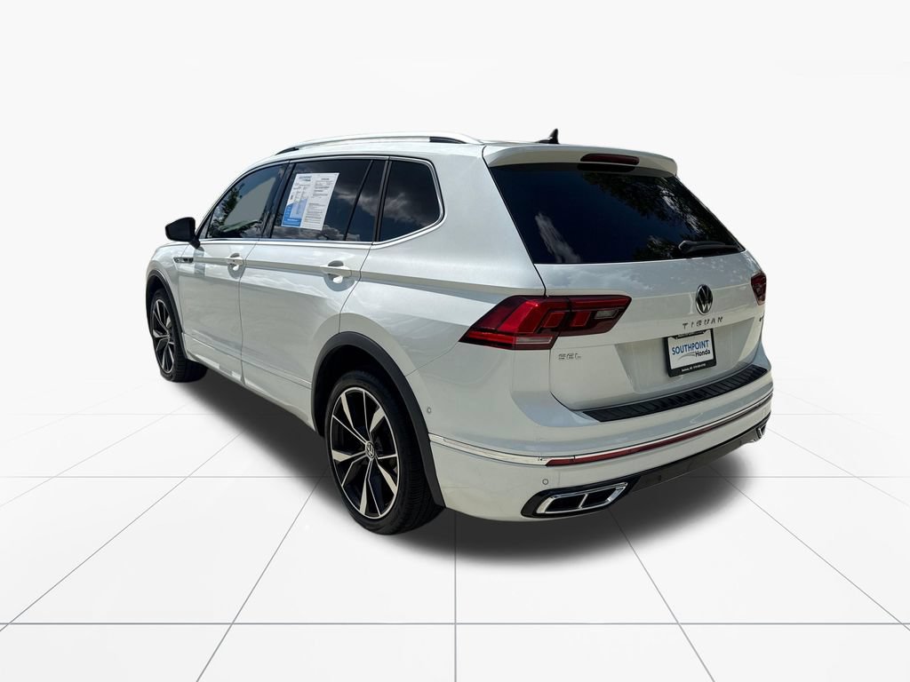 Used 2022 Volkswagen Tiguan SEL R-Line AWD/4WD image 6