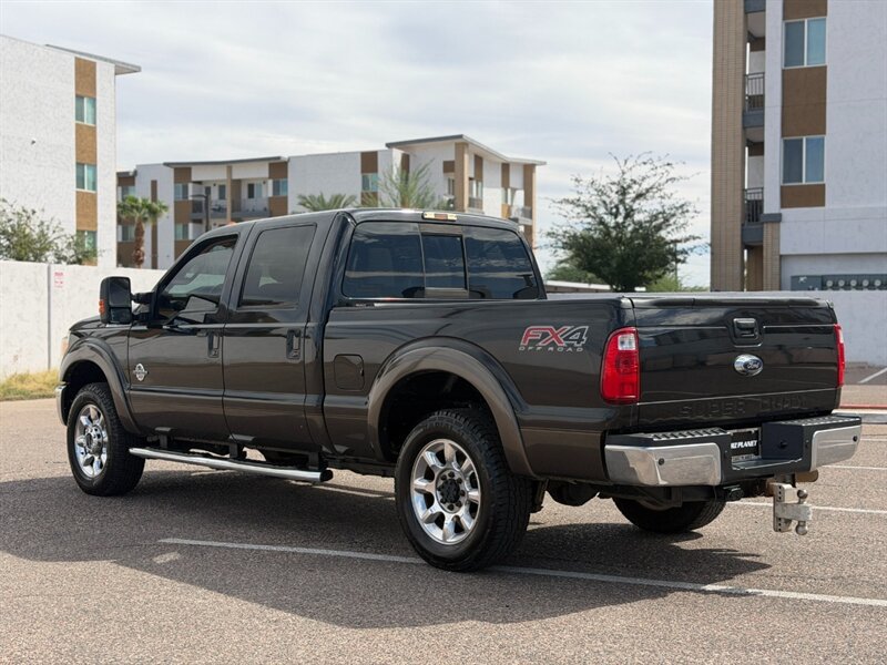 Used 2015 Ford F250 Lariat w/ Lariat Interior Package AWD/4WD image 7