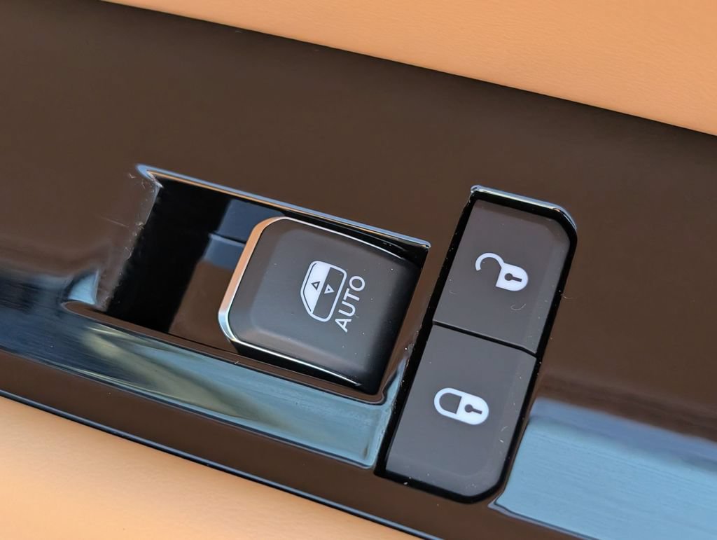 New 2026 Jeep Grand Wagoneer L Summit AWD/4WD image 34