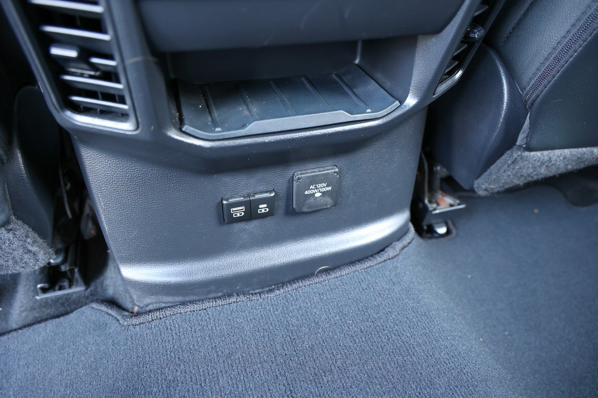 Used 2024 Toyota Tundra Limited RWD image 44