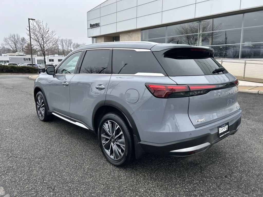Certified 2026 INFINITI QX60 Luxe w/ Cargo Package AWD/4WD image 6