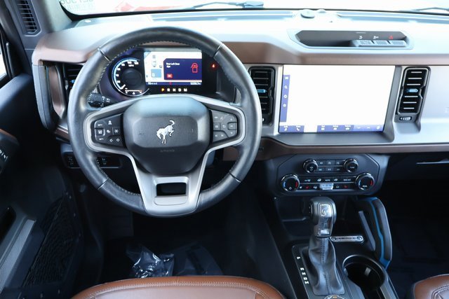 Used 2023 Ford Bronco Outer Banks image 12