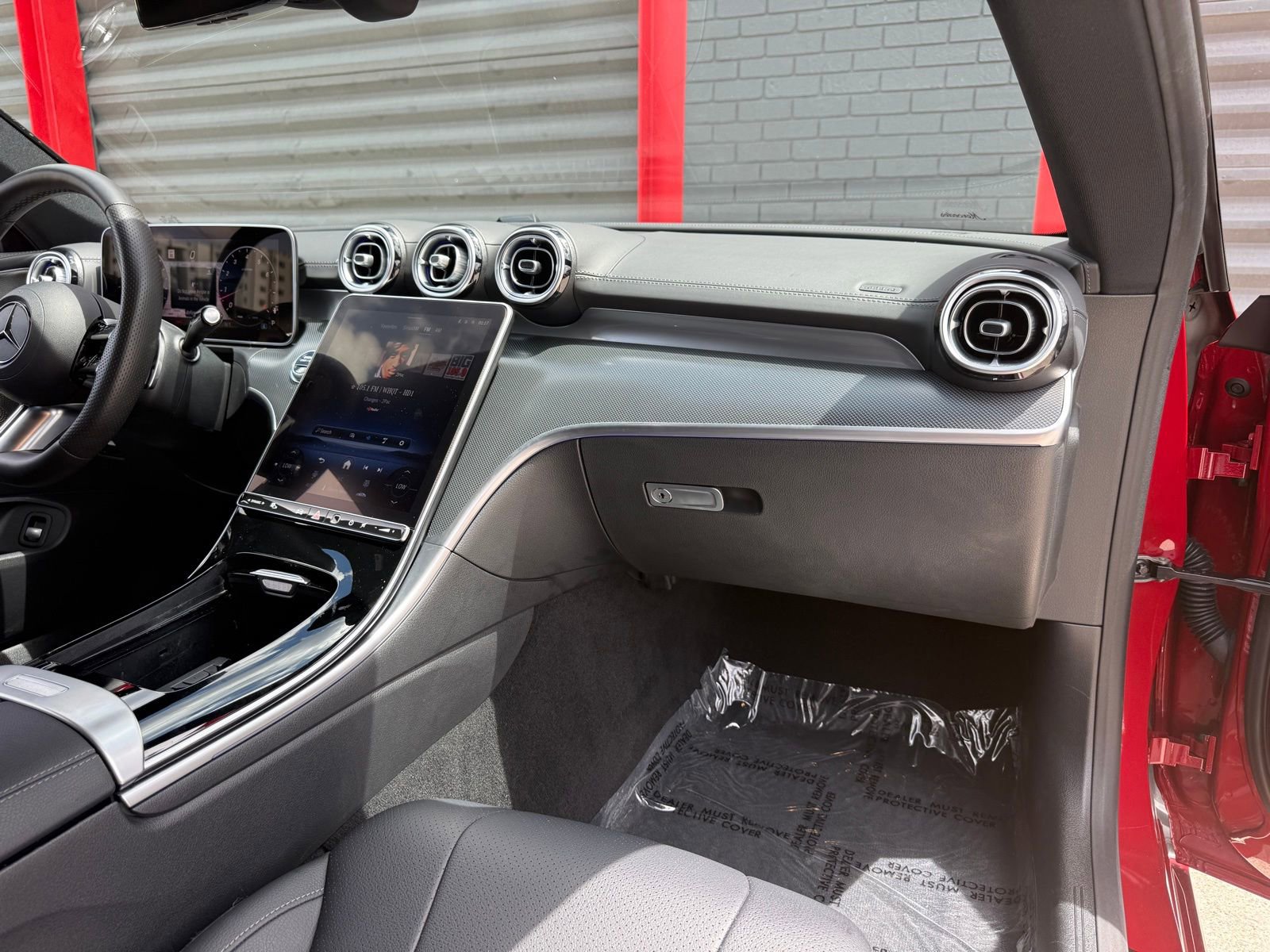 Used 2024 Mercedes-Benz CLE 300 4MATIC Coupe image 23