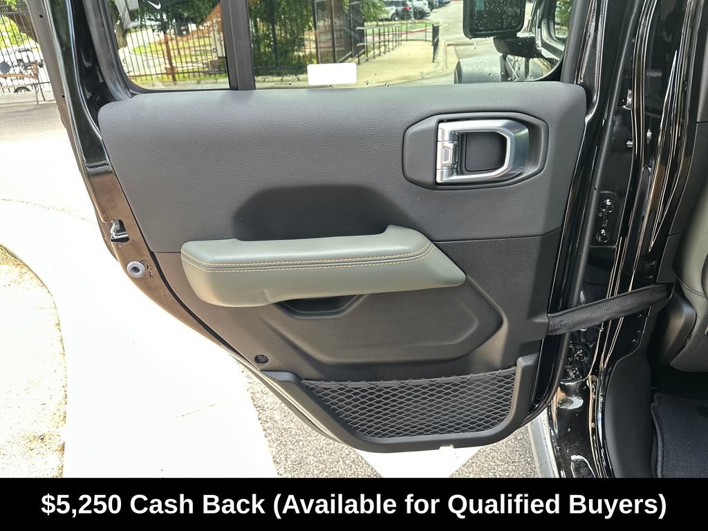 New 2026 Jeep Gladiator Mojave AWD/4WD image 30