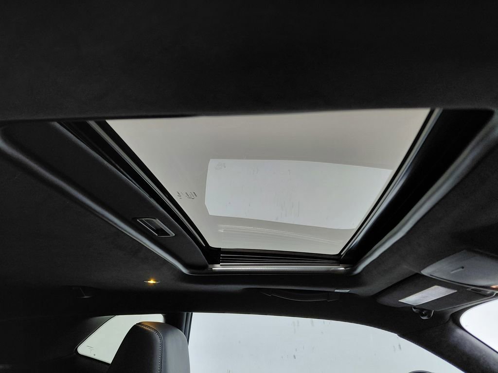 Used 2022 Dodge Challenger SRT Hellcat Redeye image 4