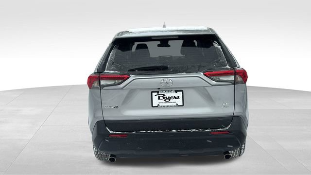 Used 2024 Toyota RAV4 LE image 32