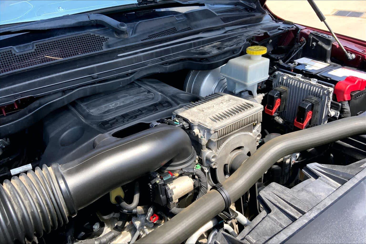 Used 2019 RAM 1500 Limited RWD image 32