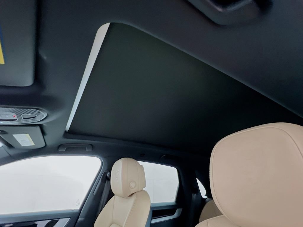 New 2026 Porsche Cayenne image 14