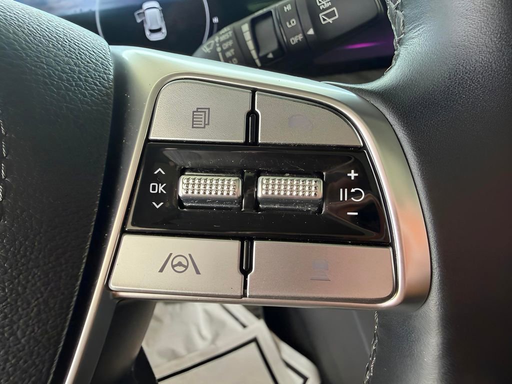 Used 2024 Kia Telluride SX image 28