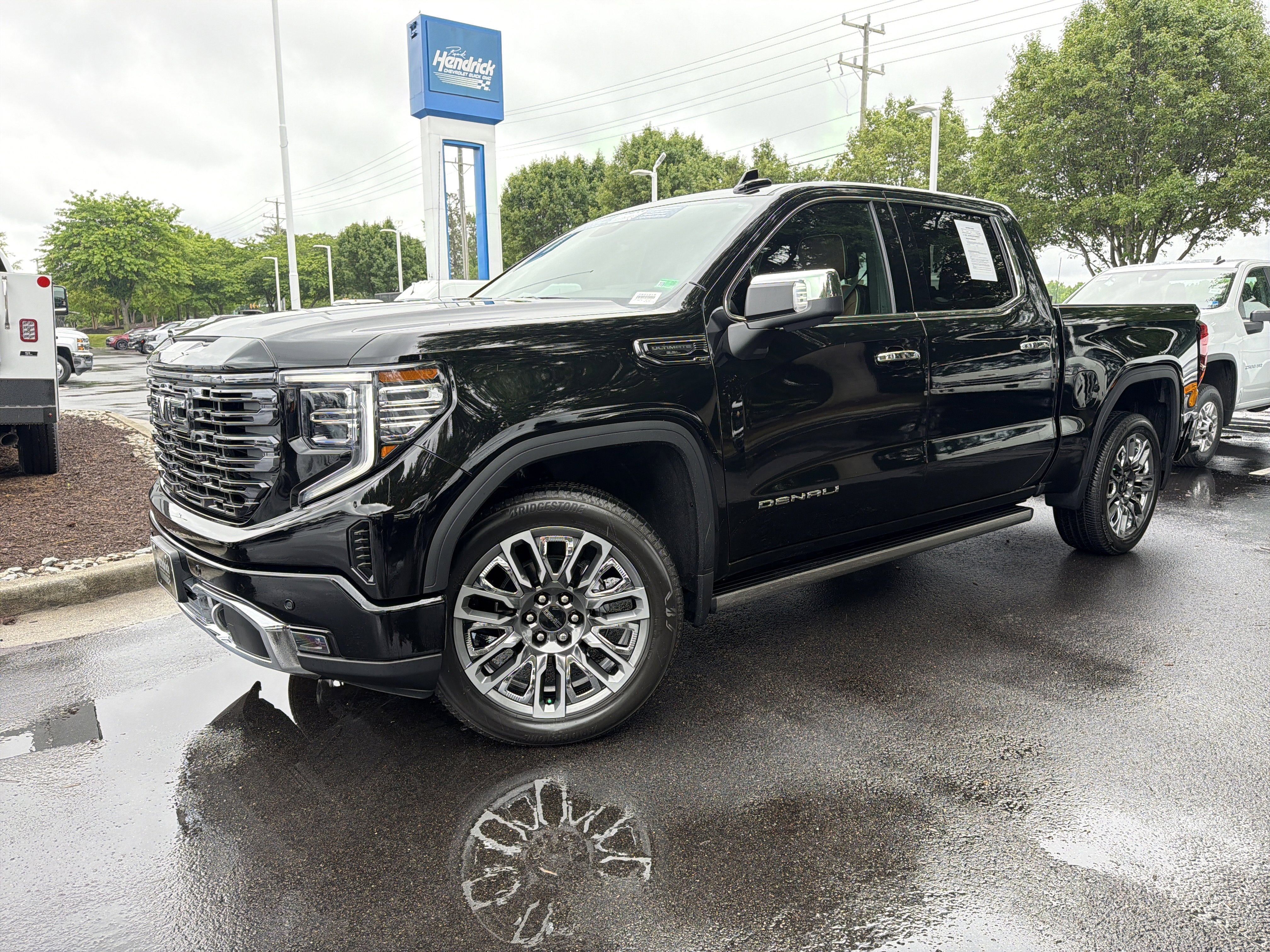 Used 2026 GMC Sierra 1500 Denali Ultimate AWD/4WD image 5