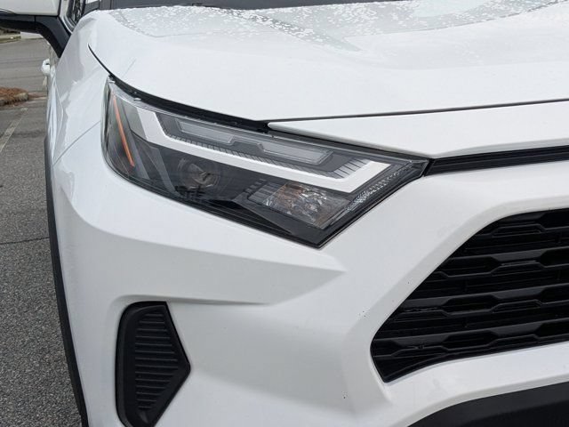 Used 2023 Toyota RAV4 XLE w/ Convenience Package AWD/4WD image 10