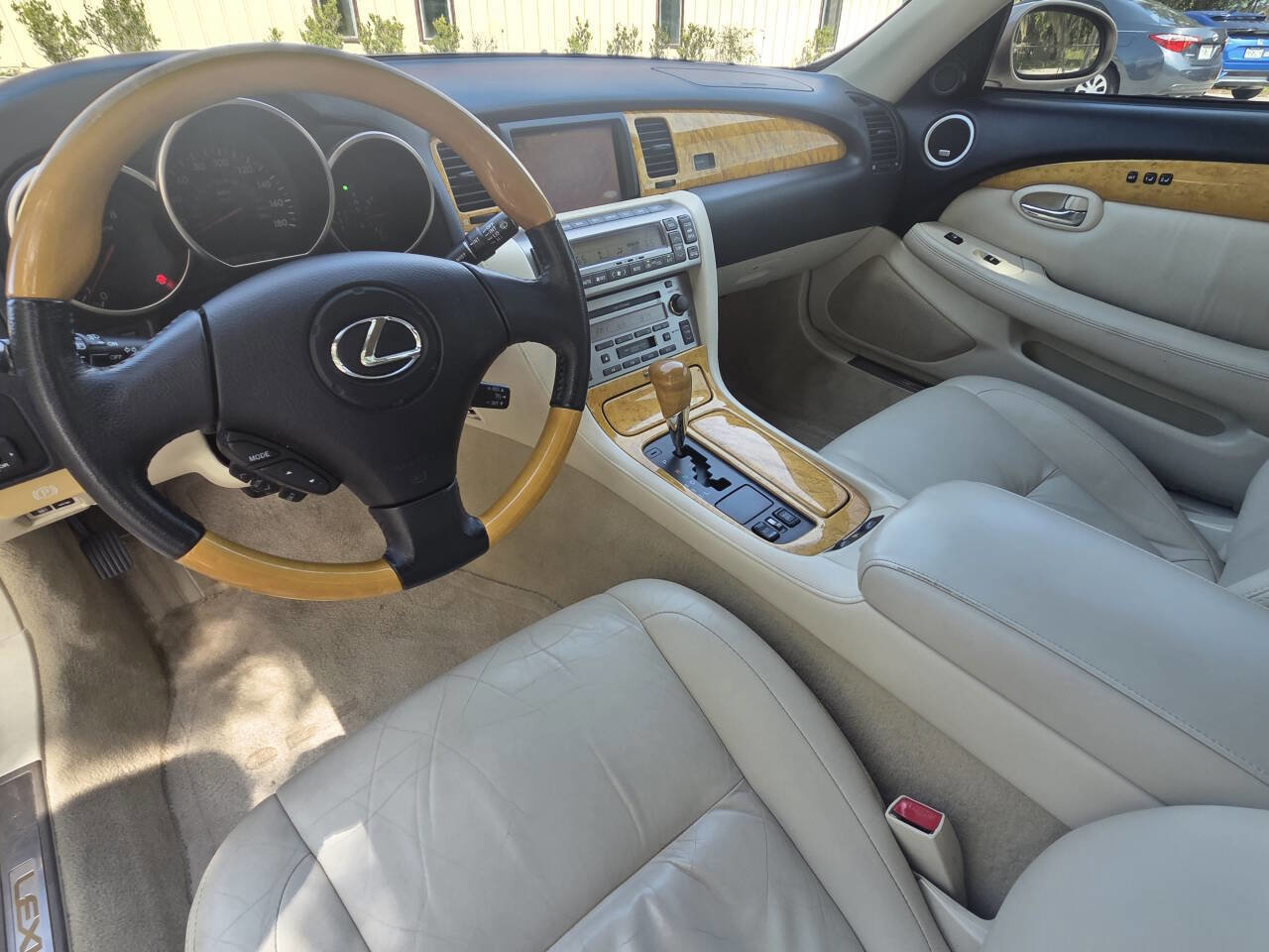 Used 2005 Lexus SC 430 Convertible RWD image 15