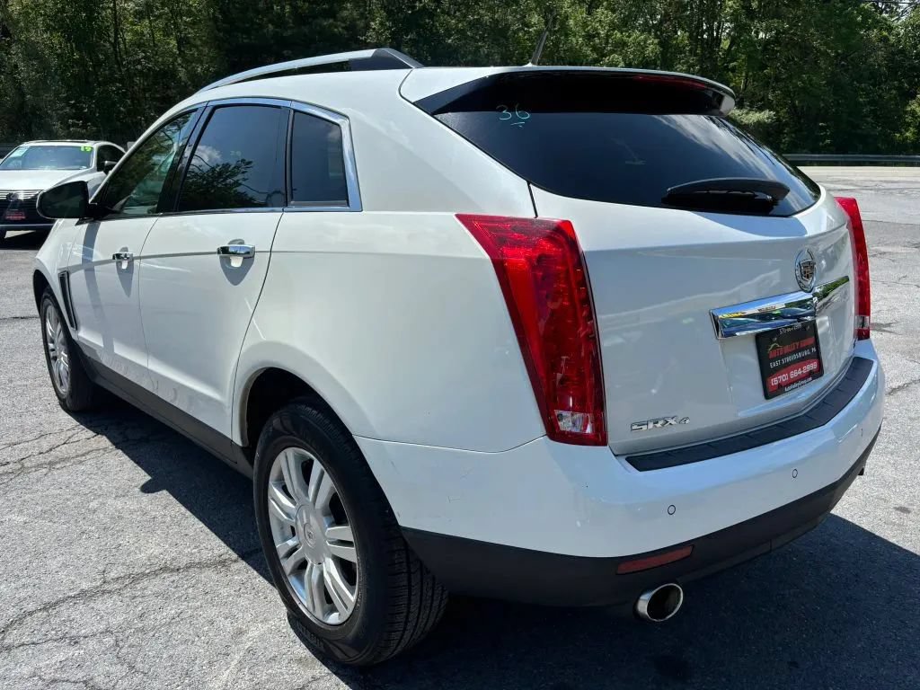 Used 2013 Cadillac SRX Luxury w/ Driver Awareness Package AWD/4WD image 6