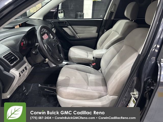 Used 2016 Subaru Forester 2.5i Premium image 11