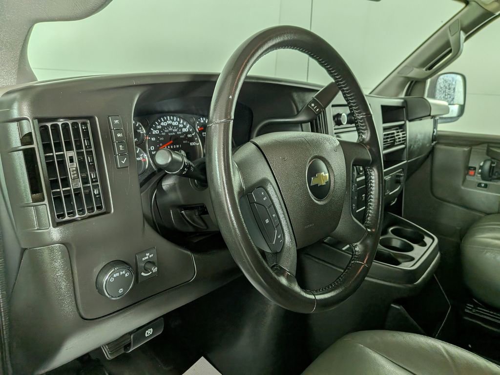 Used 2023 Chevrolet Express 2500 w/ Driver Convenience Package RWD image 21