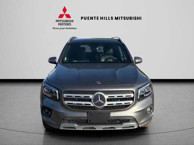 Used 2022 Mercedes-Benz GLB 250 4MATIC w/ Premium Package Lite image 2