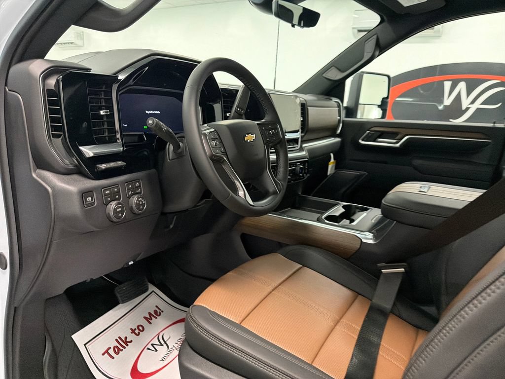 New 2026 Chevrolet Silverado 3500 High Country w/ High Country Premium Package AWD/4WD image 11