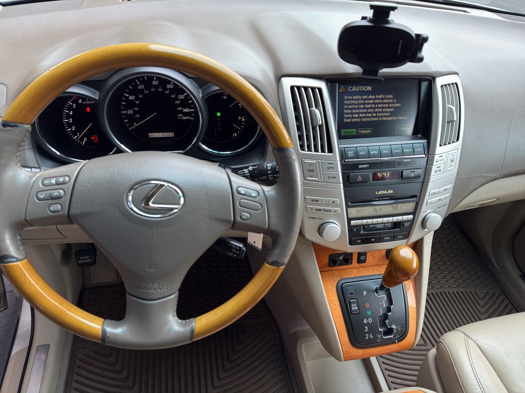 Used 2006 Lexus RX 330 AWD image 21