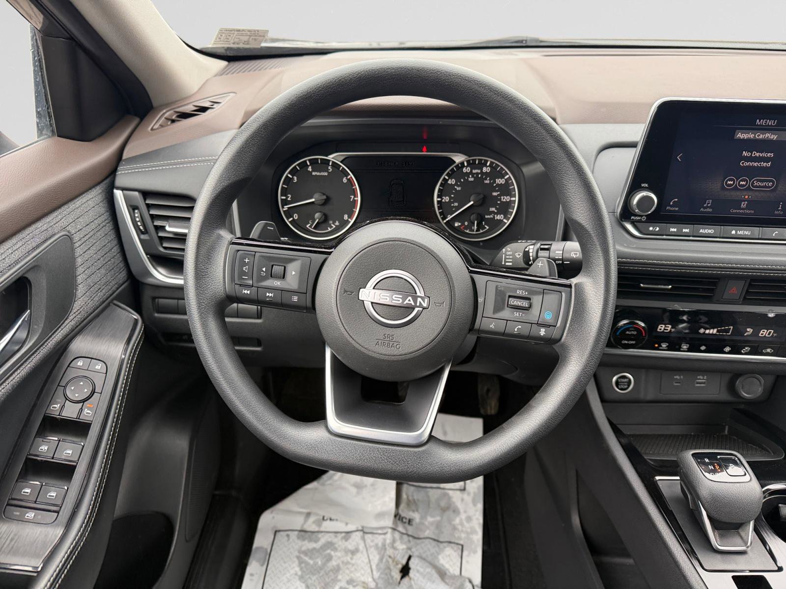 Used 2023 Nissan Rogue SV AWD/4WD image 12